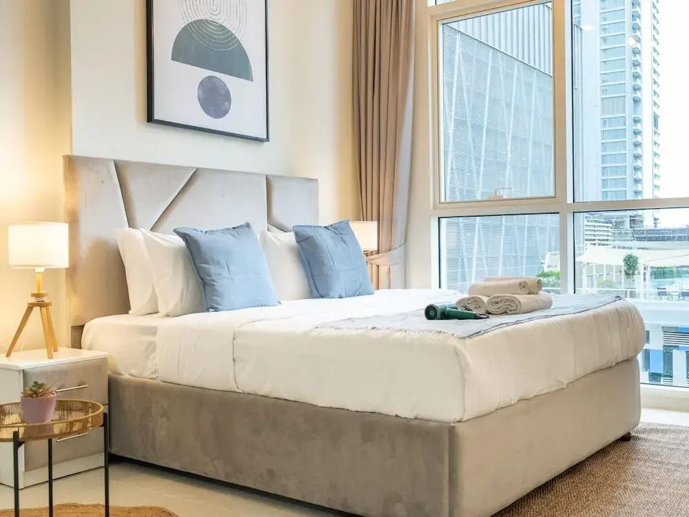 2bed Chic Apt Burj Khalifa Gym/pool by Belvilla