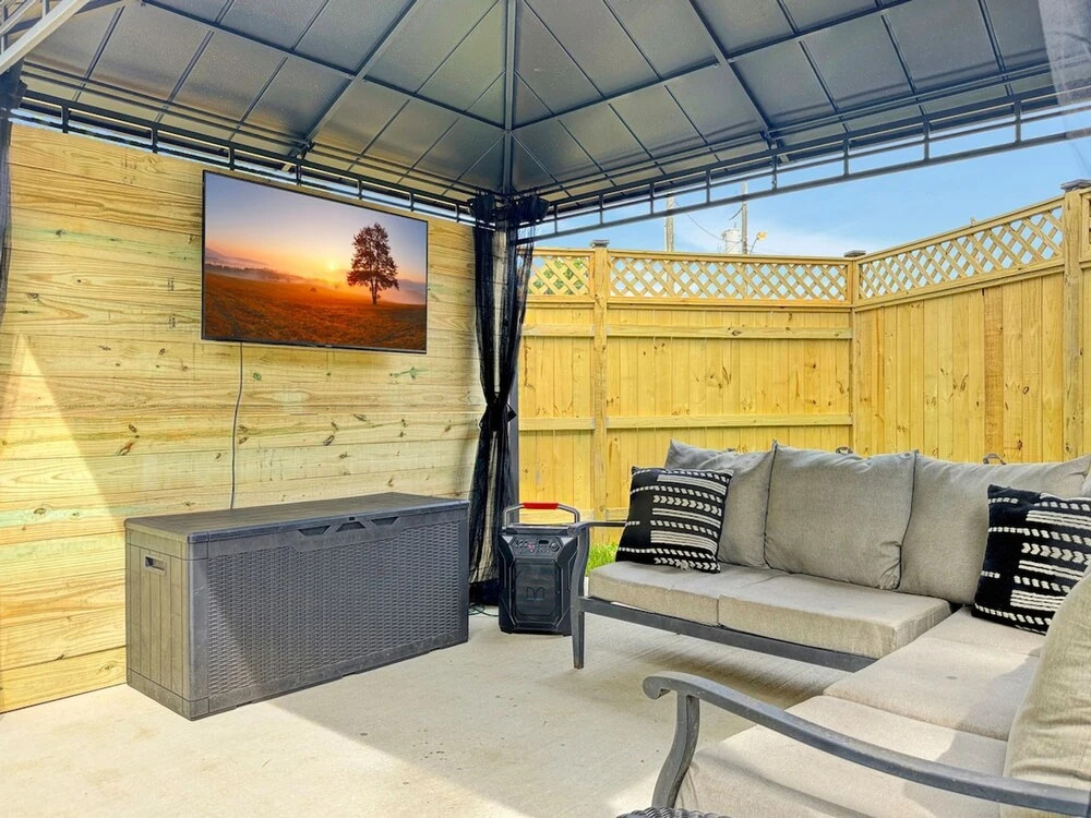 Walk2beach Pets Fastwifi Blackstone Private Yard Washer and
