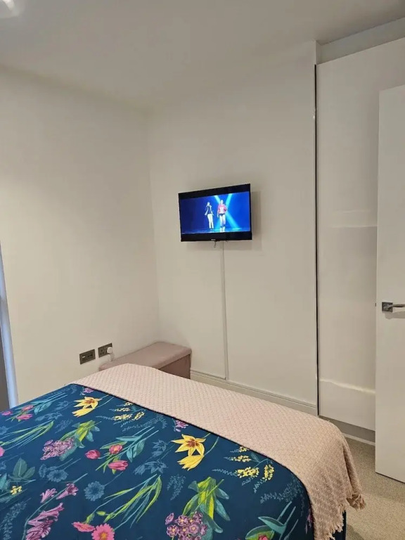 Cozy London Apartment Canary Wharf