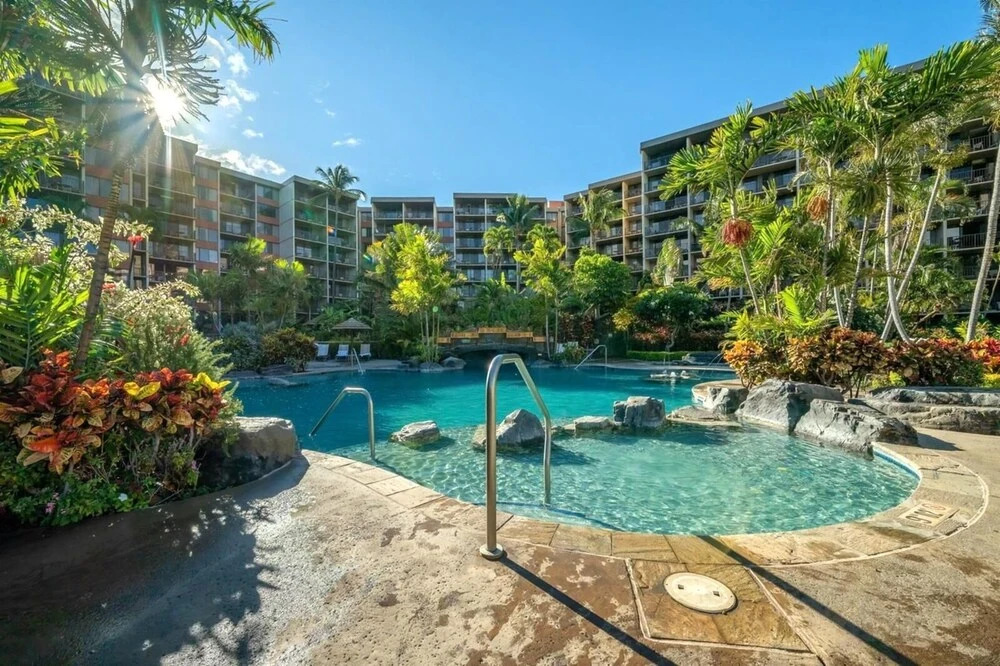 K B M Resorts- Ks-260 Ocean-front Views, 2bd, Large Floorplan, Steps to Pools and Beach!