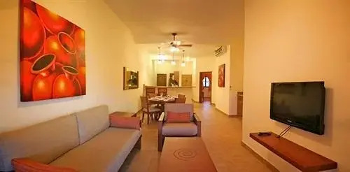Marina Park Plaza