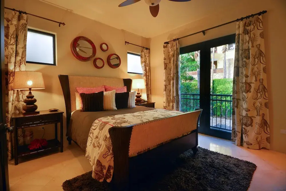 Opulent Medano Beachfront Villa W/beach Club Access: Hacienda Villa 11