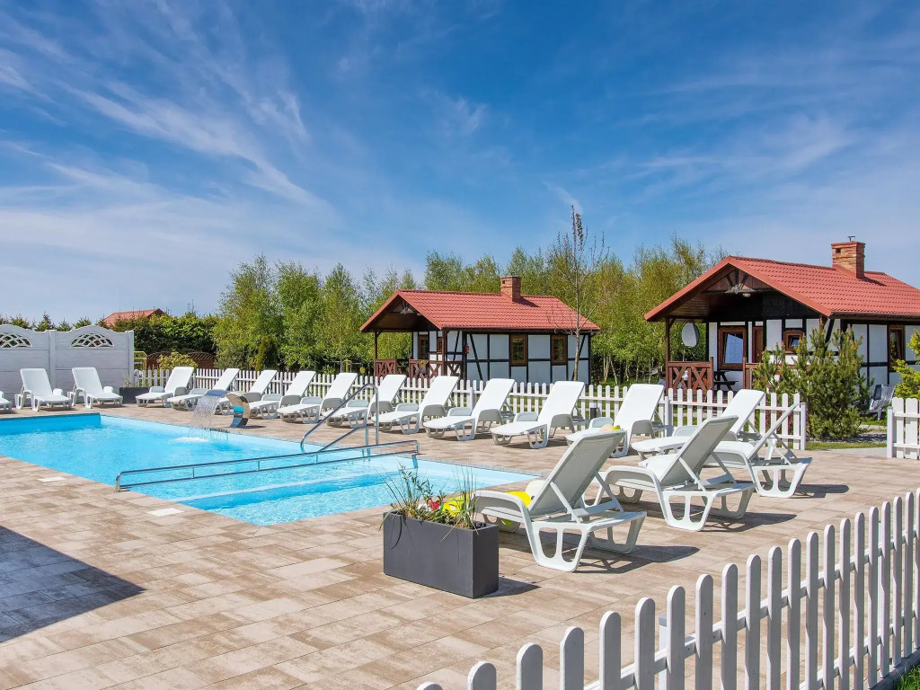 Comfortable apartment with access to the swimming pool, Darlowo