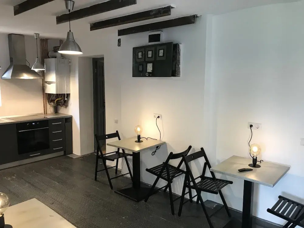Passpartout Hostel