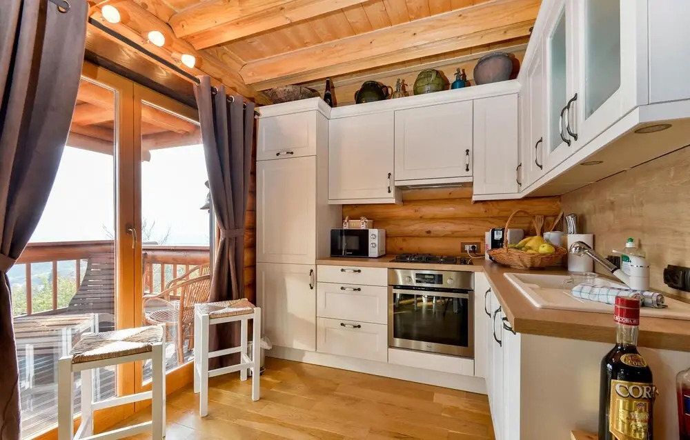 Awesome Apartment in Zagreb With 2 Bedrooms, Wifi and Outdoor Swimming Pool