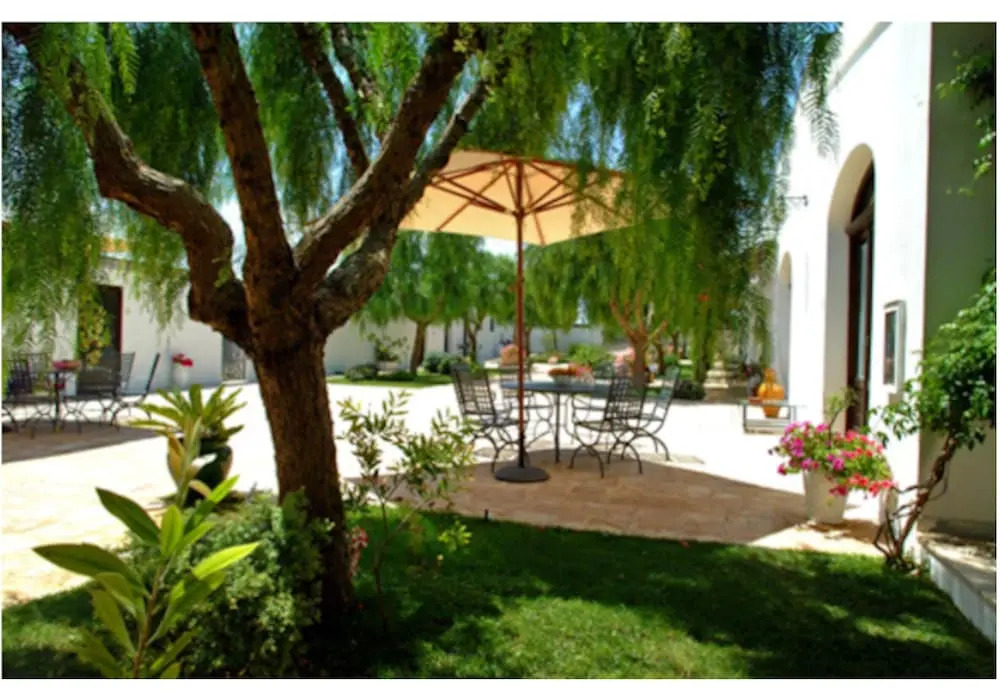 Stunning Quadruple Room in Ancient Masseria Near the sea in a Quiet Olive Trees