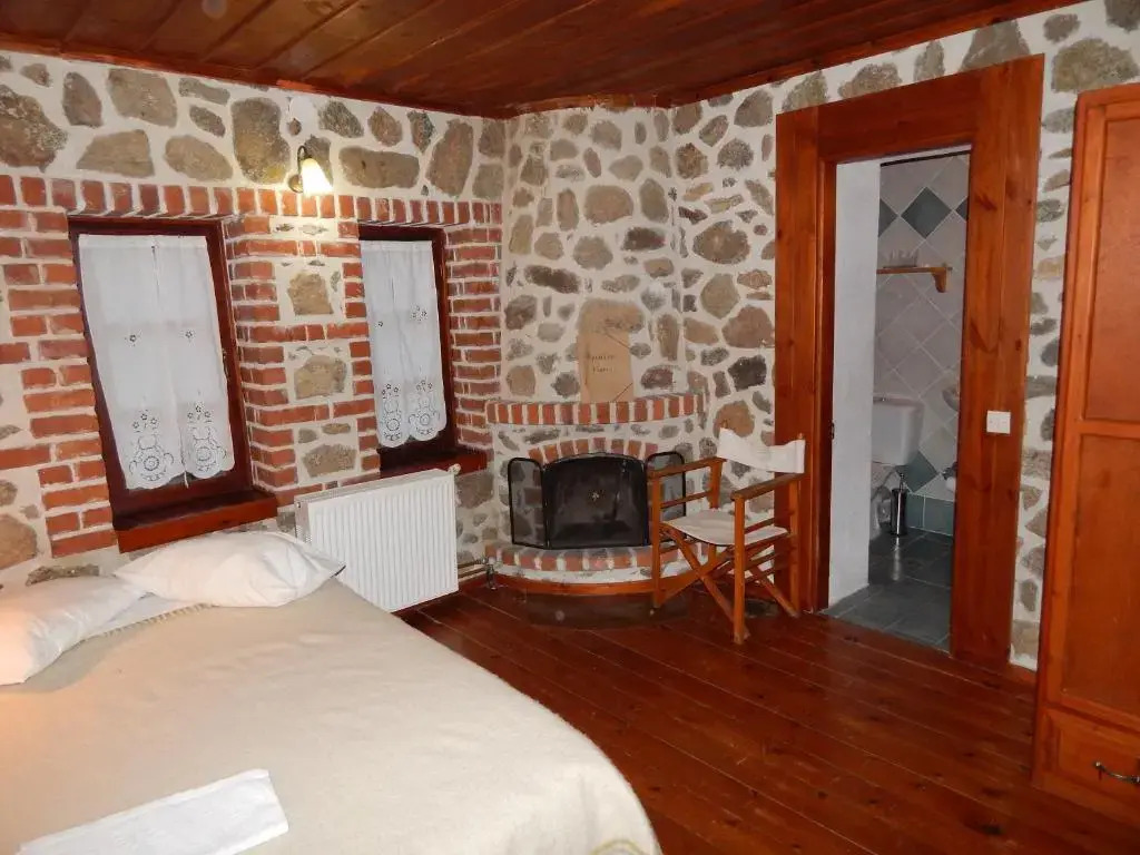 Ξενώνας Αριάδνη - Guesthouse Ariadni