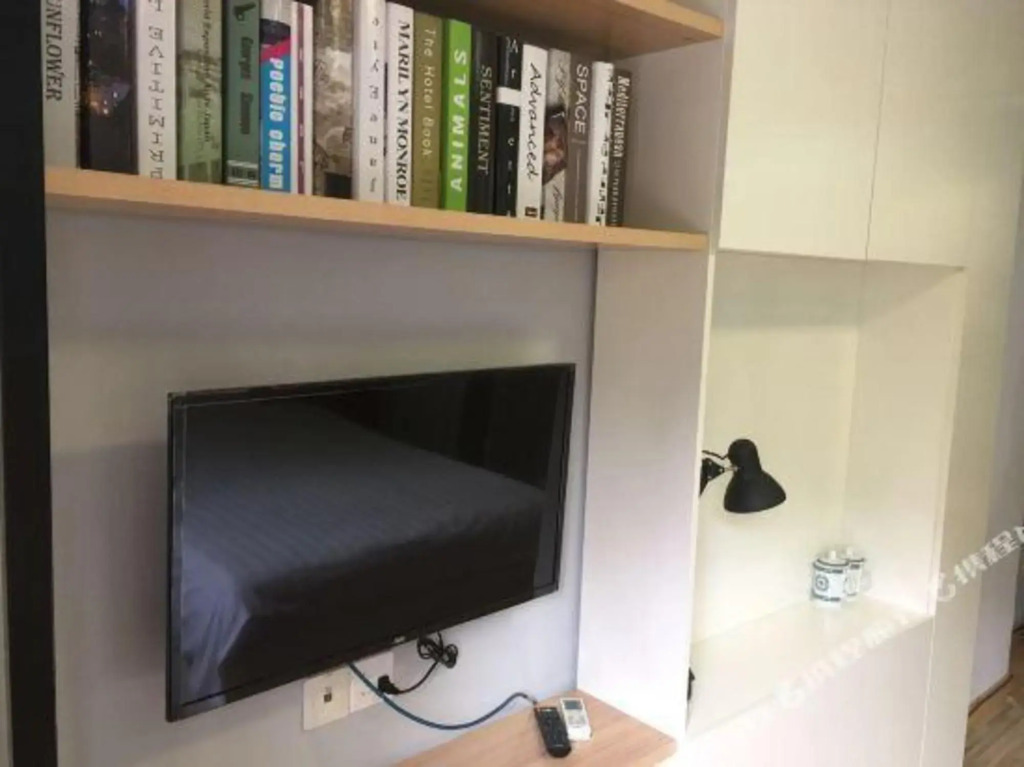 100 Inn Liangpin Hotel (Shanghai Deping Road Subway Station)