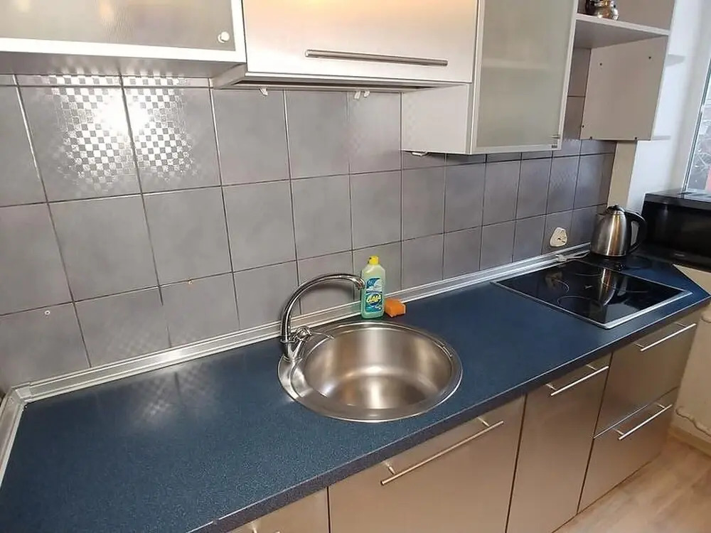 Two Bedrooms 13 Baseina Str Centre Near Guliver