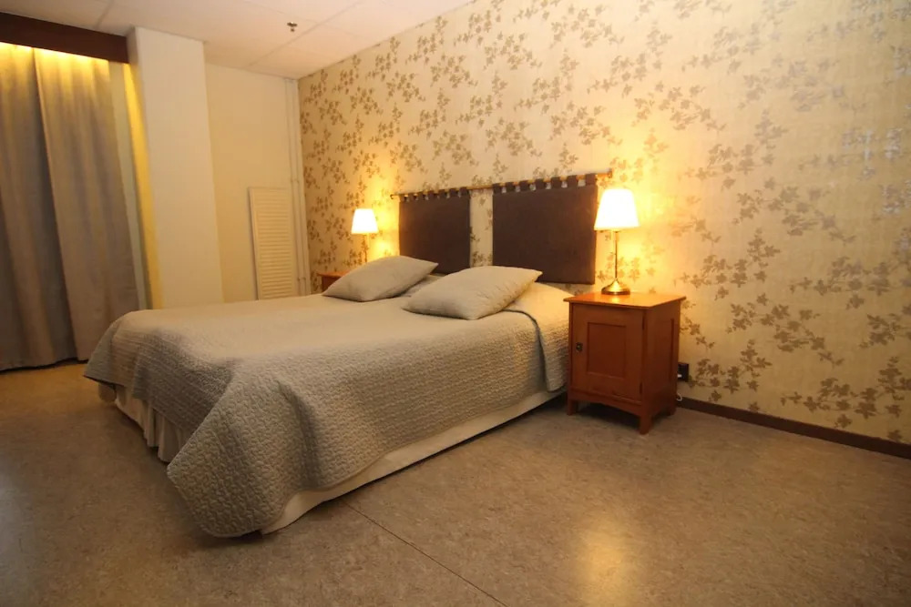 Pii Hotel
