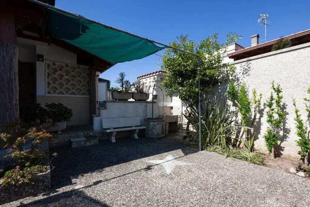 Villetta con giardino per rilassanti vacanze m197