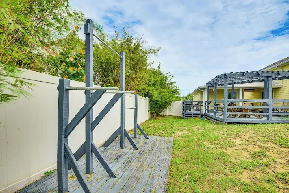 Close to Beaches: Palm Coast Home w/ Deck!