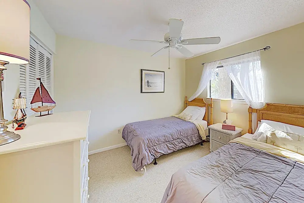 New Listing! Ground-floor W/ Pools, Tennis 2 Bedroom Villa