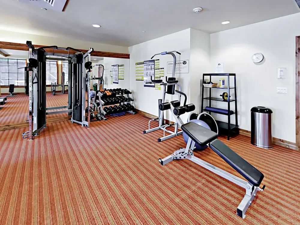 New Listing! The Valley: Luxe Ski-in/ski-out 3 Bedroom Condo