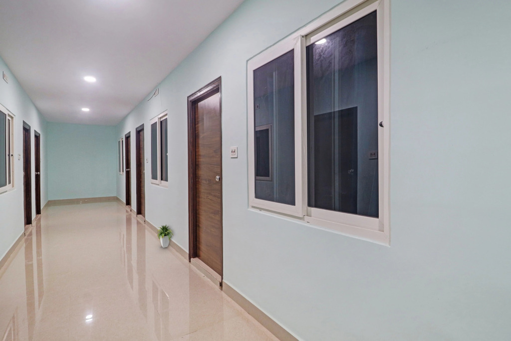 Hotel O Langar Houz Near Golconda Fort