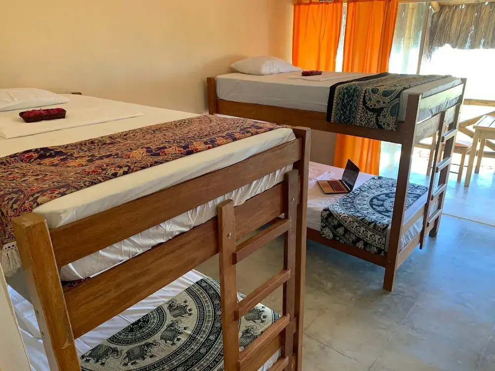 Biosfera Coworking Beach Hostel