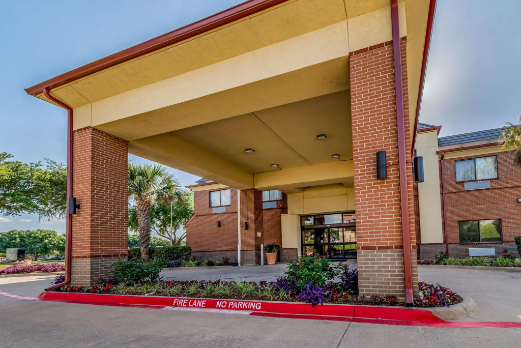 Quality Inn West Plano
