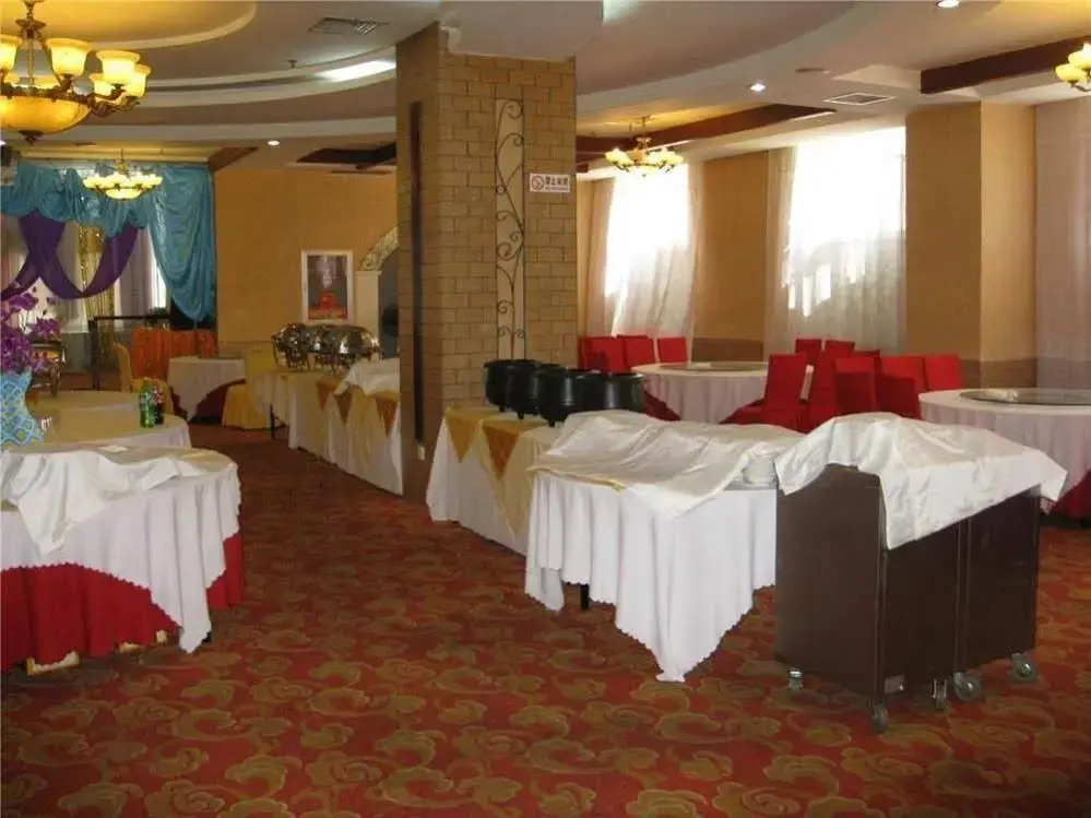 Huazhou Hotel Yunnan