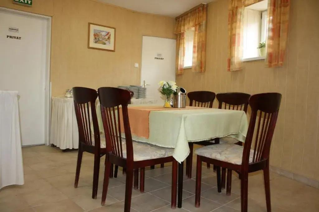 Polus Pension
