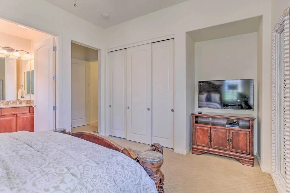 243460: 3BR Desert Retreat w/ Views + Pool Access