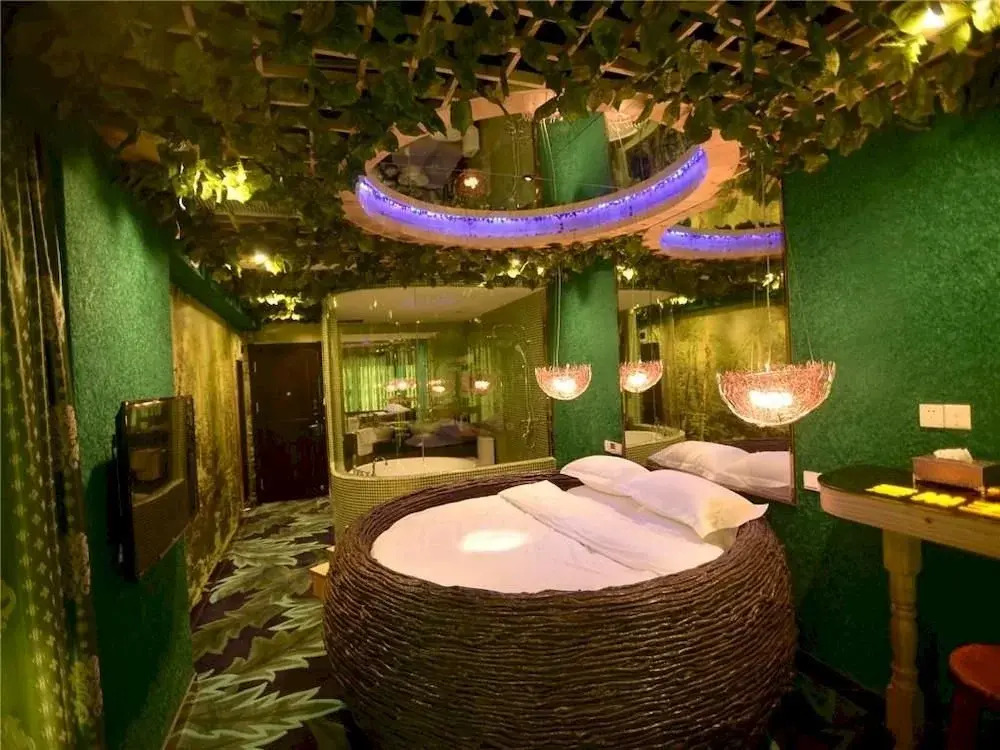 Hangzhou Aichao Hotel