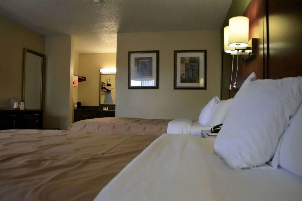 Quality Inn Savannah Midtown
