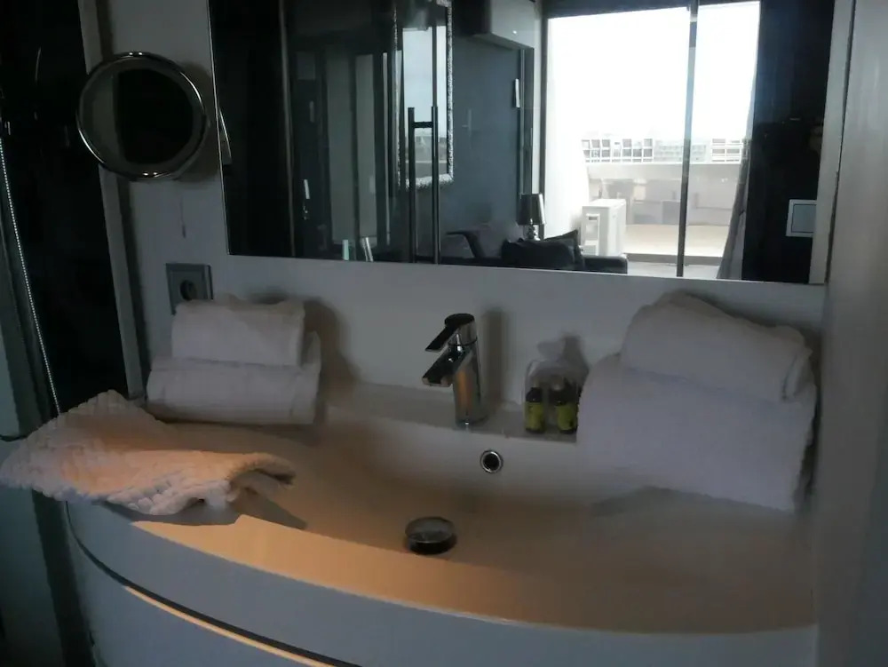 Studio VIP Héliopolis AB