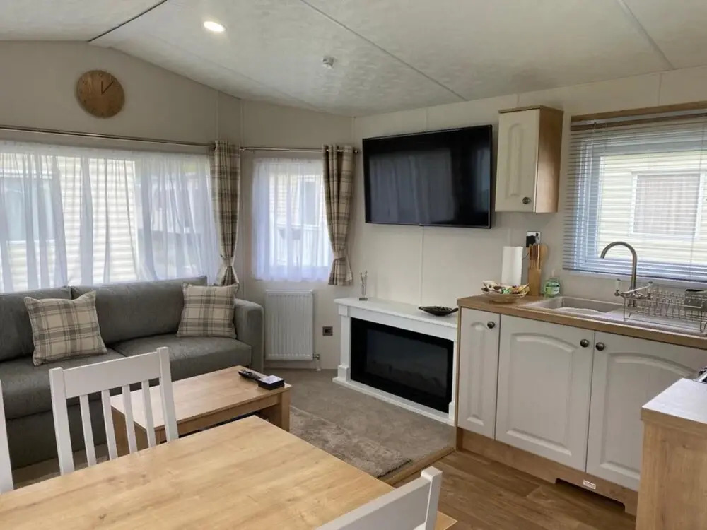 Cozy 2 Bedroom Lodge in Sandown, Isle of Wight
