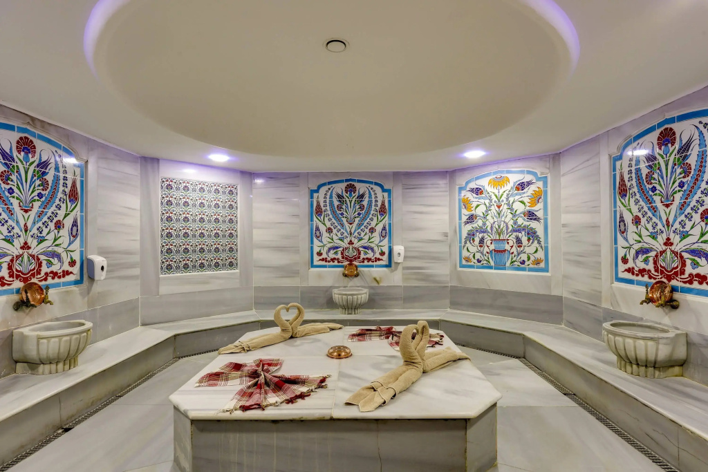 Ramada by Wyndham Istanbul Old City