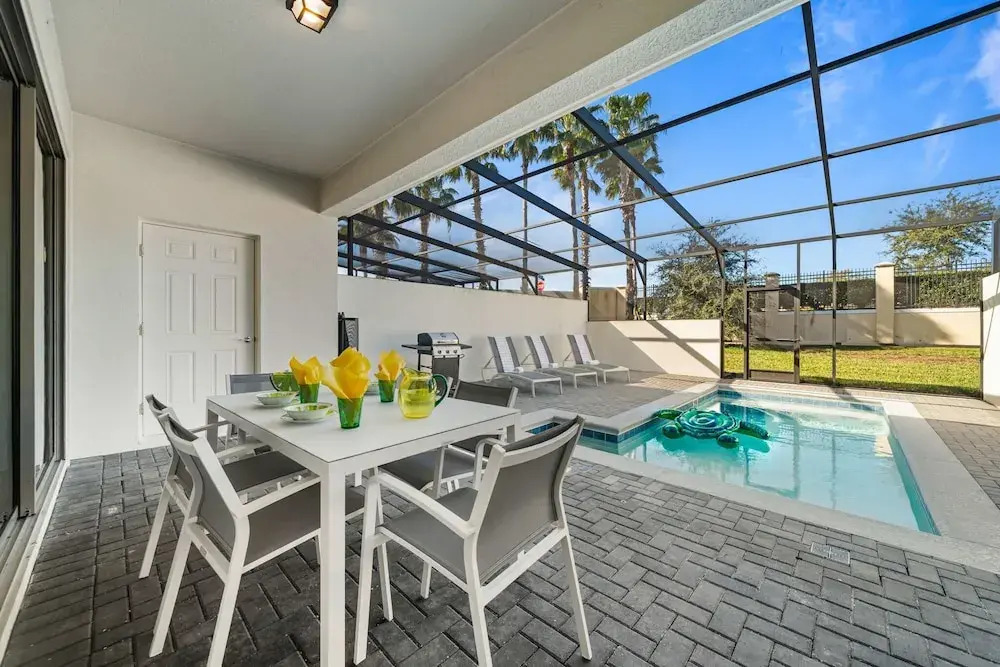Modern 5BR Downstairs Room Pool Lazy River 2402
