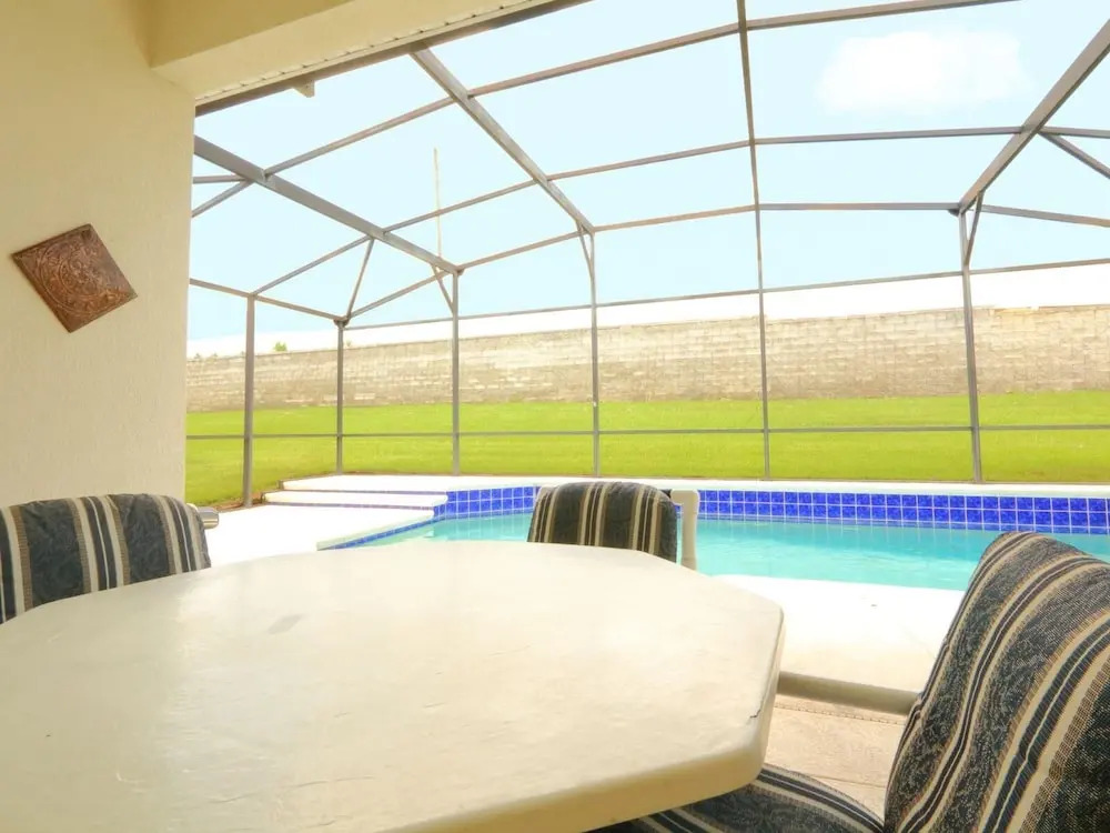 4 Bed 2245