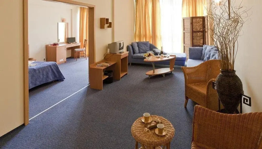 Hotel Flora Park