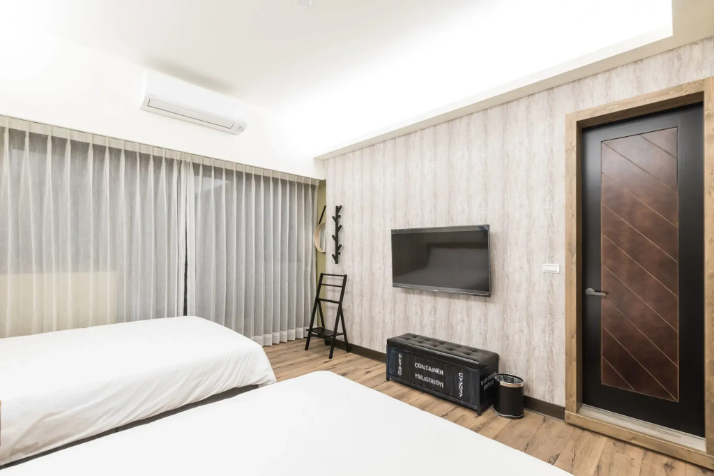Peach blossom B&B