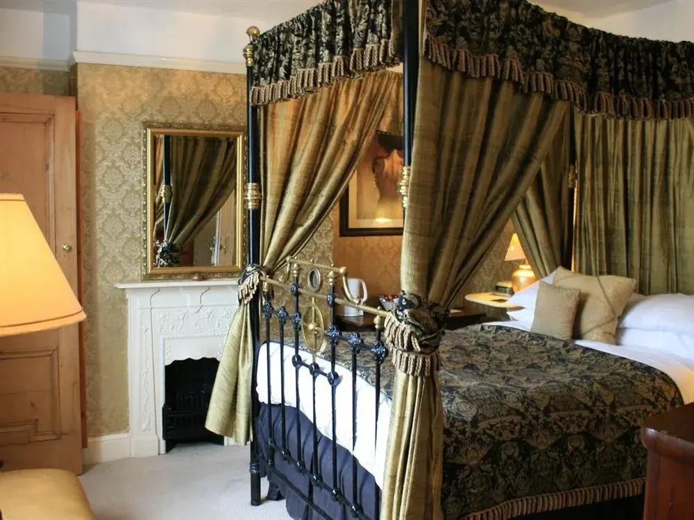 The Old Registry guest house