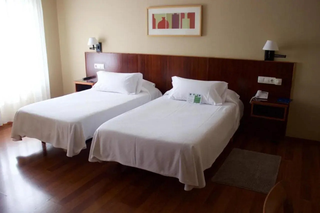 Hotel Parking Miradoiro de Belvís