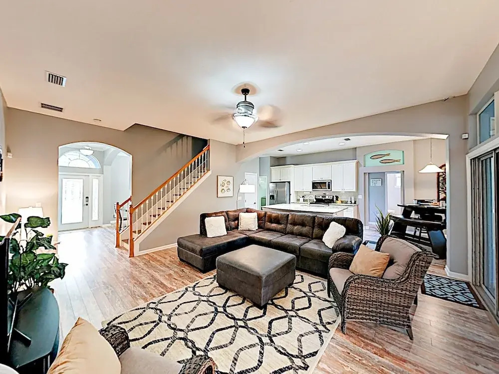 New Listing! Tropical Getaway Near Vilano Beach 4 Bedroom Home