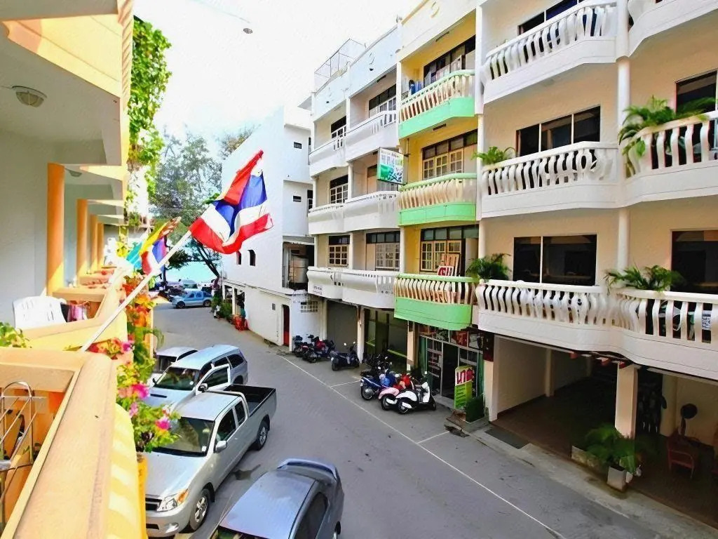 Paisiri Hotel