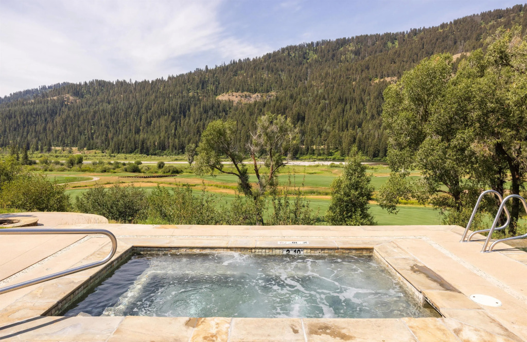 The Sylvan Lodge at Snake River Sporting Club