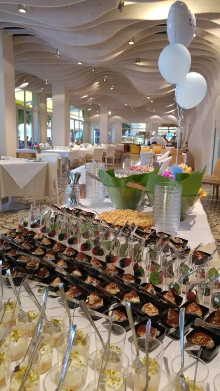 Hotel Baia Azzurra - Lake Front