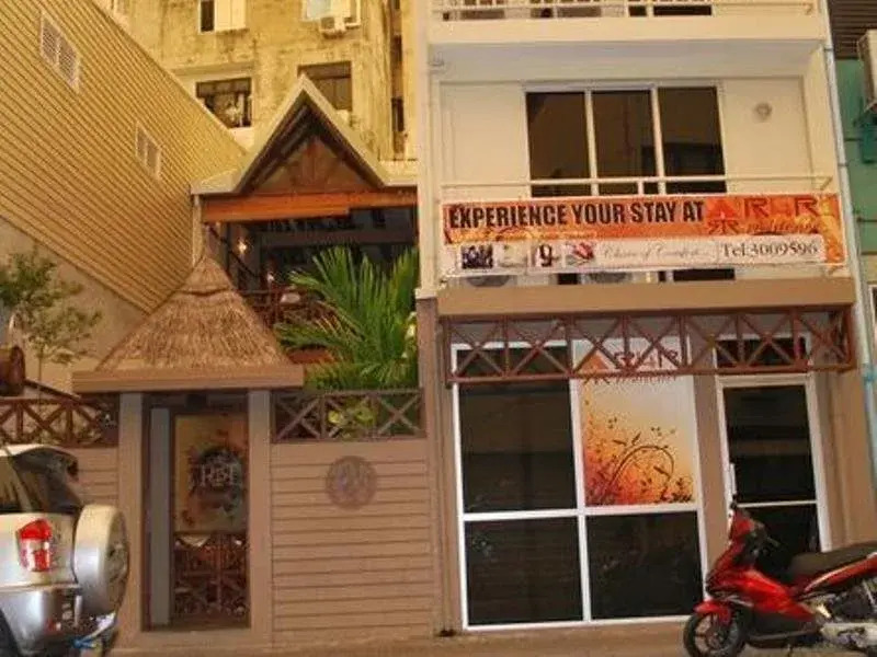 R4R Residence