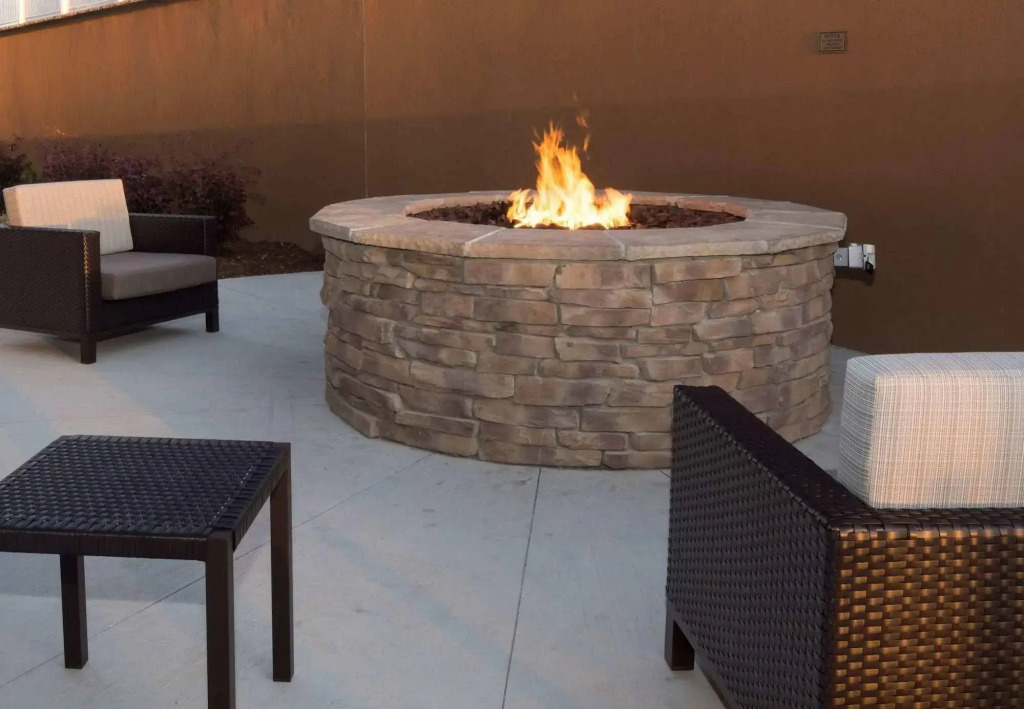 Courtyard By Marriott Fayetteville Fort Bragg Spring Lake