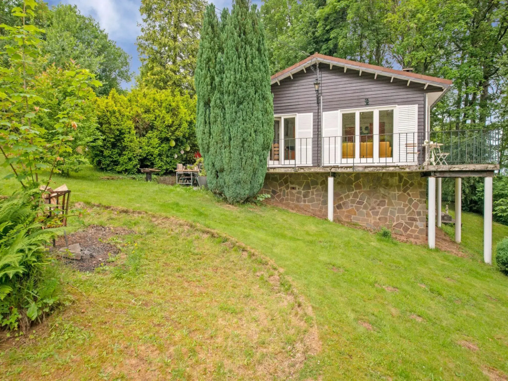 Cozy Hideaway in Ferrières