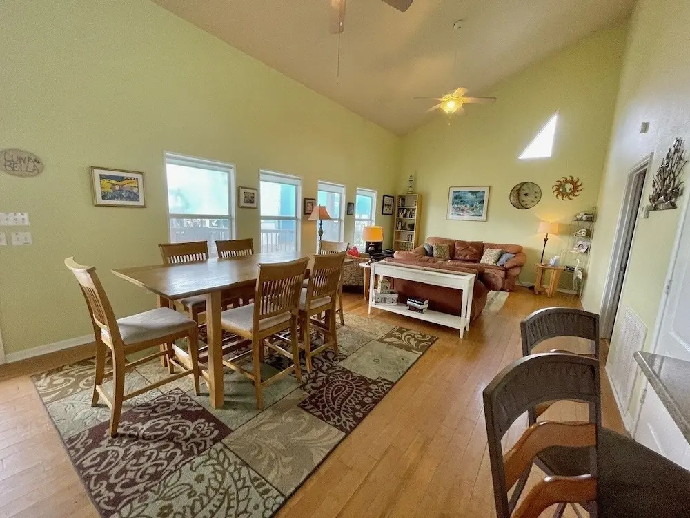 Luna Bella 3 Bedroom Home by Redawning