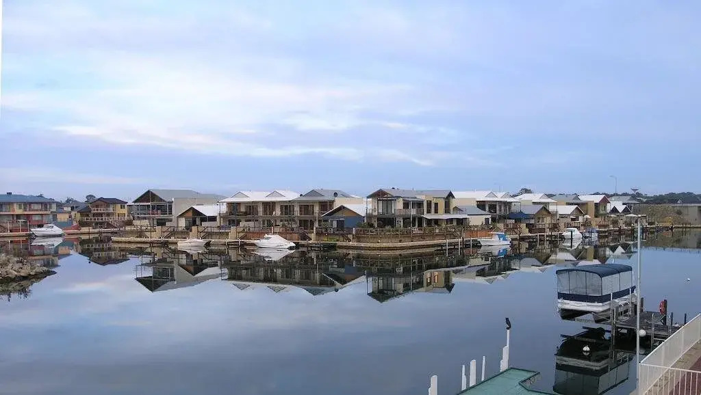 Dolphin Point B&B