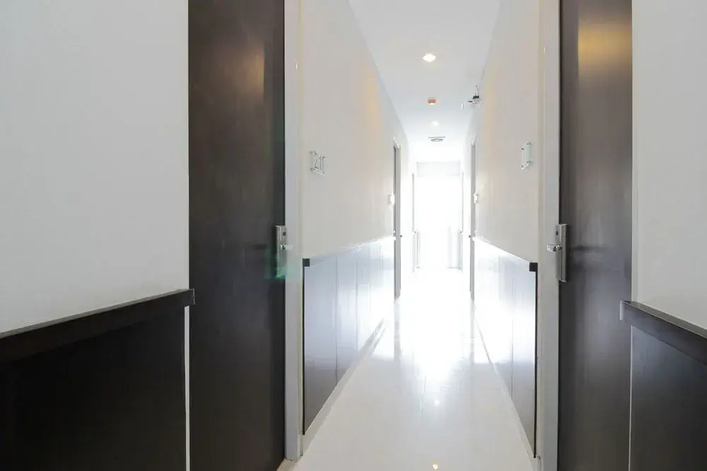 Airy Thamrin Kebon Kacang Sembilan 47 Jakarta