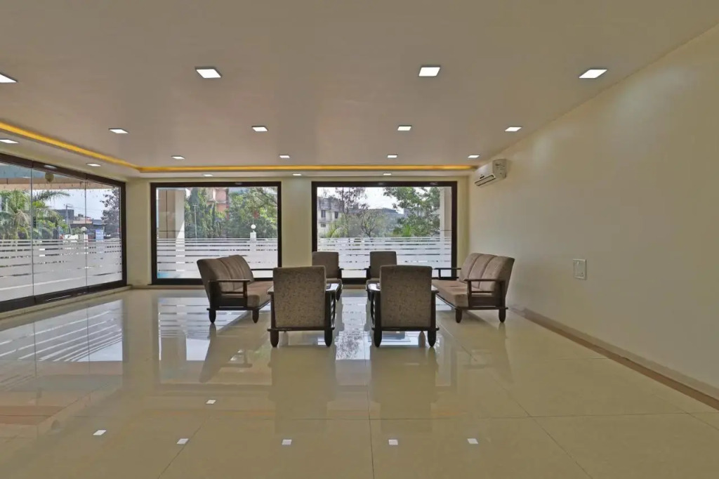 Utkarsh Hotel