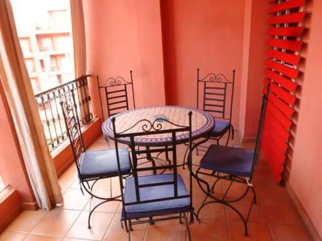 Comfortable Apartment in Marrakech with Shared Pool, 124 sqm