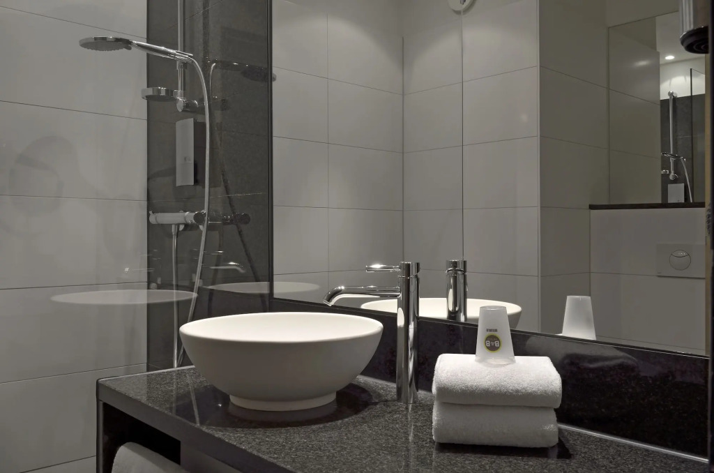 B&B Hotel Düsseldorf City-Süd