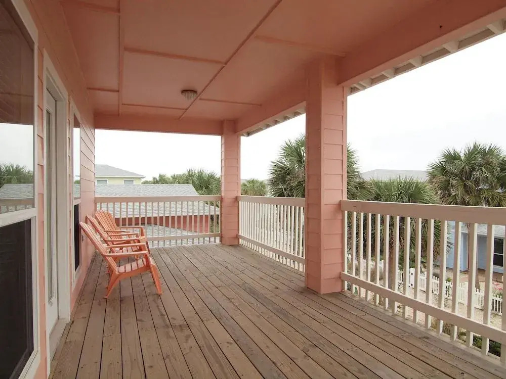 Follow the Sun Vw22 3 Bedrooms 2.5 Bathrooms Home