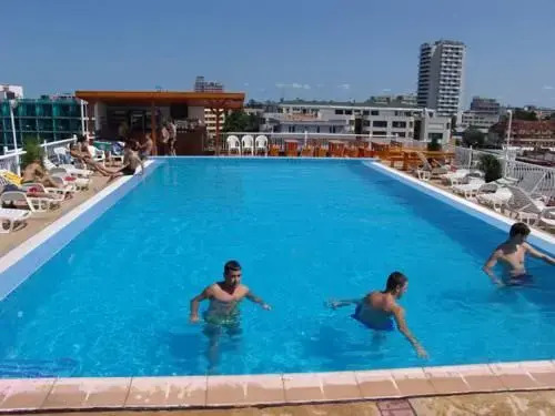 Holiday Village Barco Del Sol